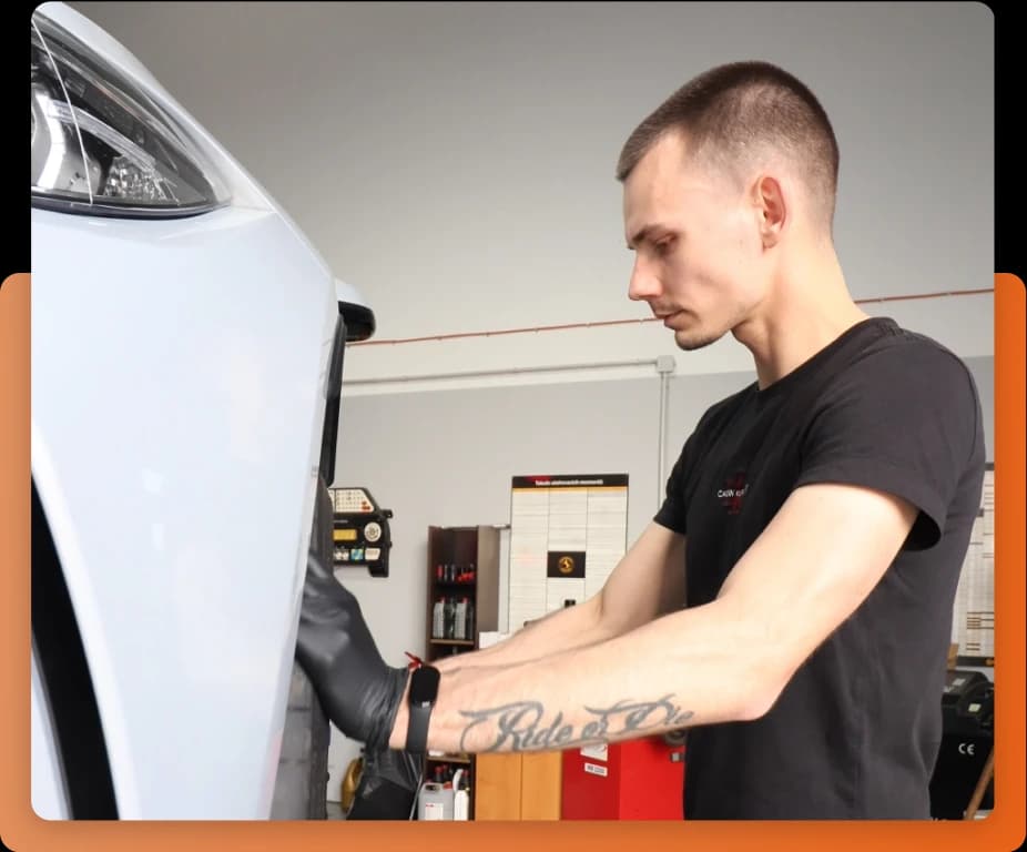Radoslav Blažek - majitel společnosti a odborník na dovoz aut z Německa, Zlínský kraj